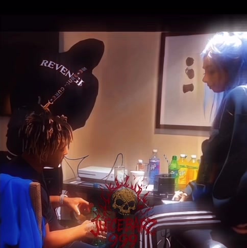 @JuiceBarz999
