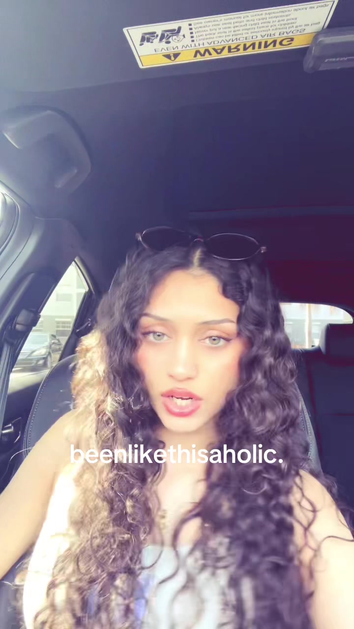 @_ritz_cracker_