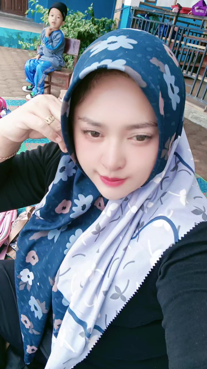 @Seri Wahyuni3000