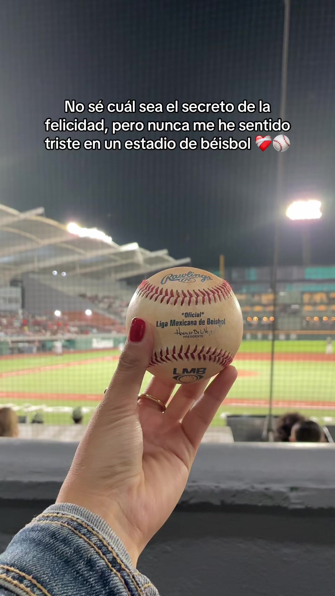 @Ana Valdes G