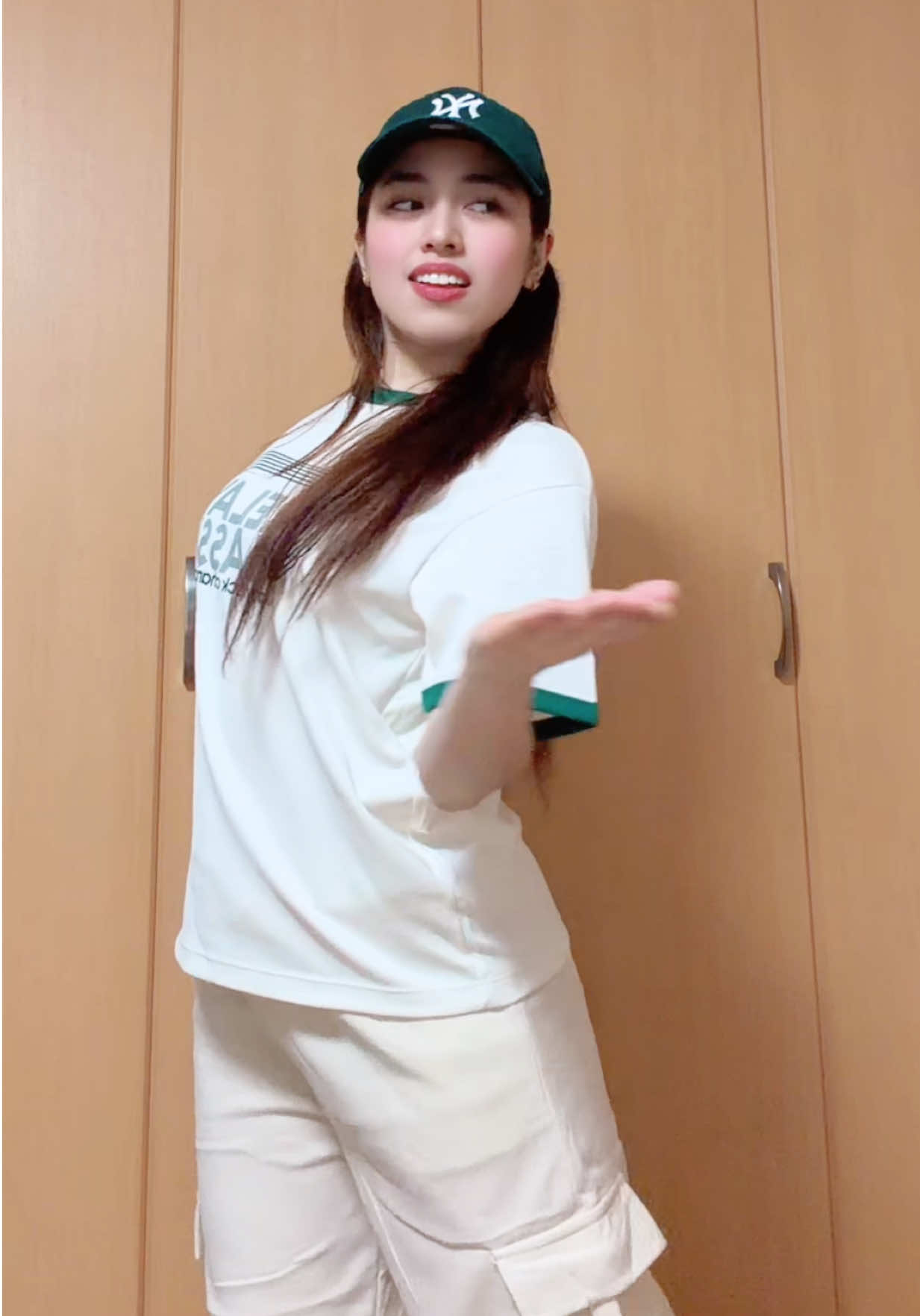 @QUEENMICHIKOI
