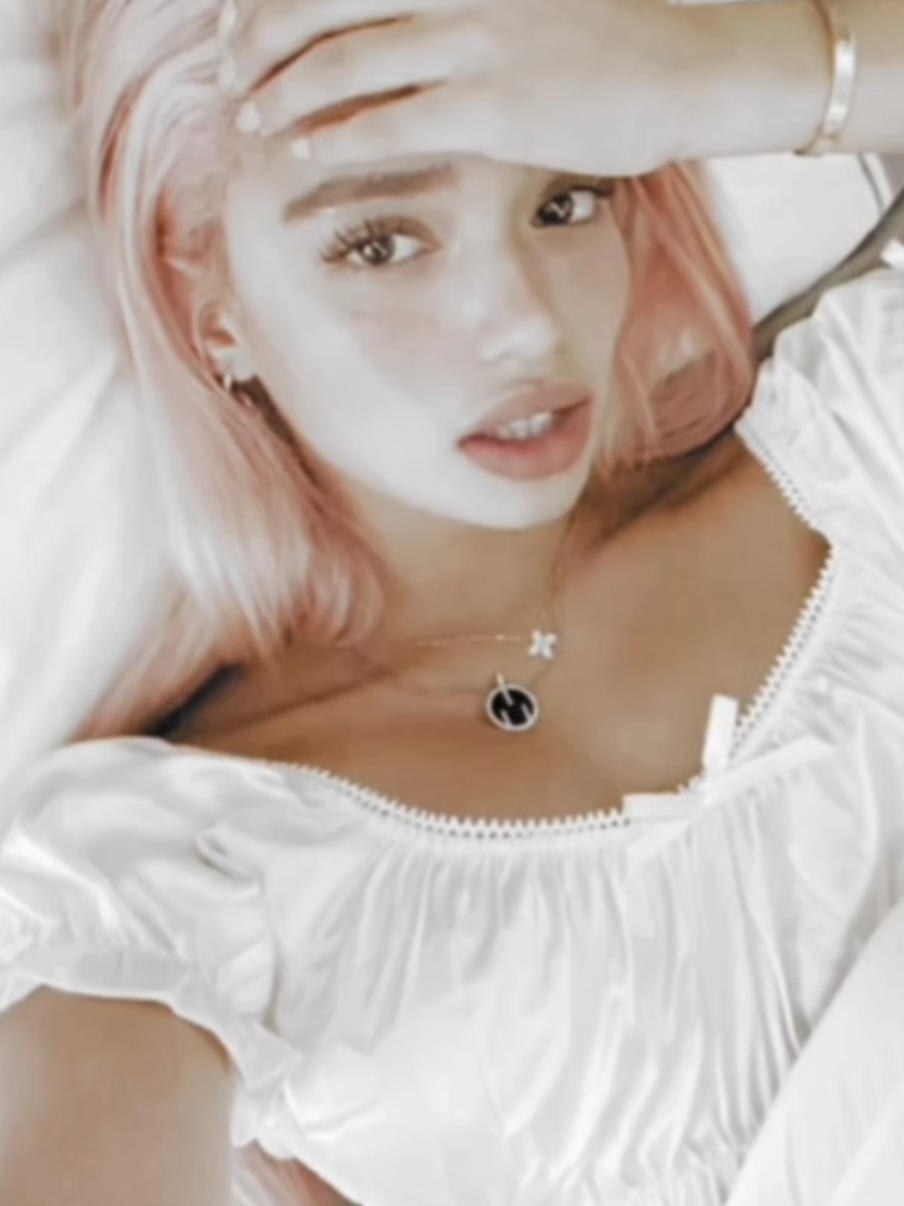 @jane 𝜗𝜚