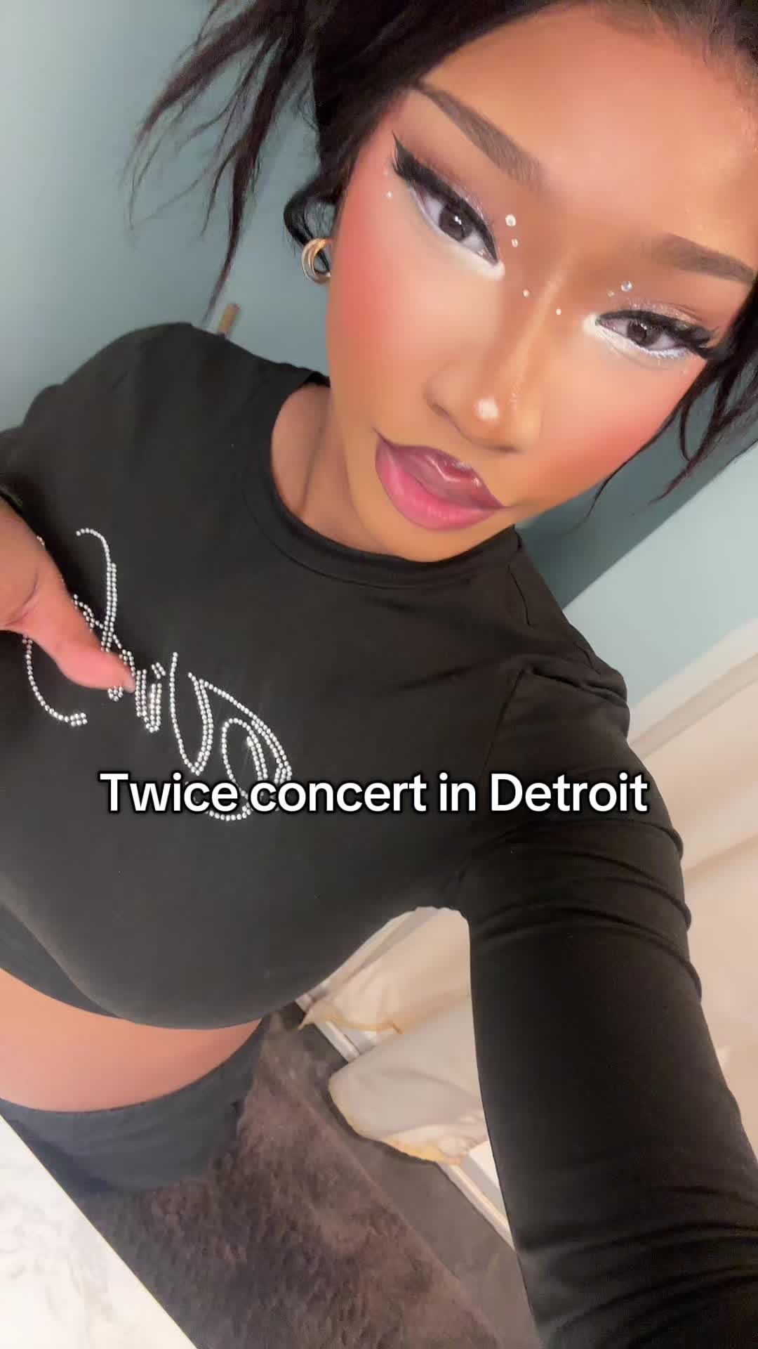 @Nicole