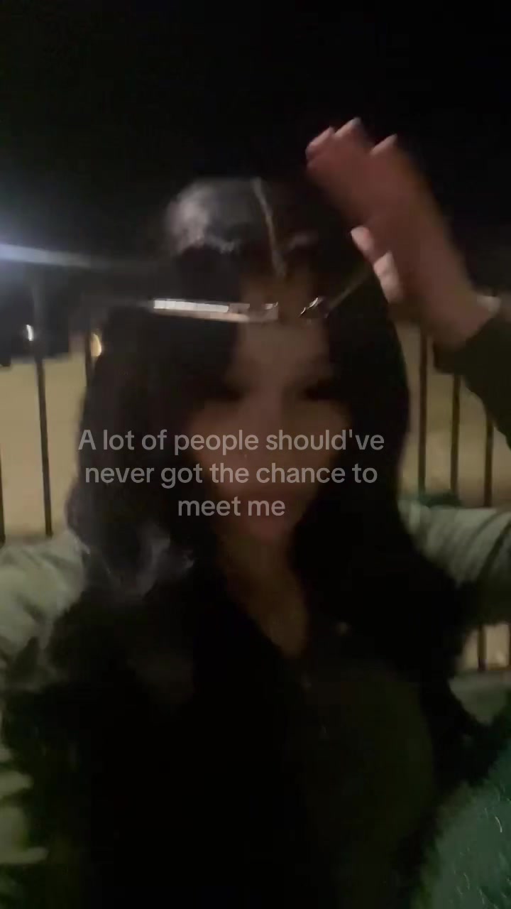 @sorrowsiren•