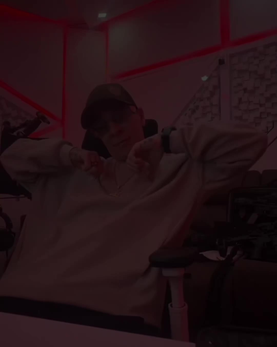 @Fox_muxic🎧