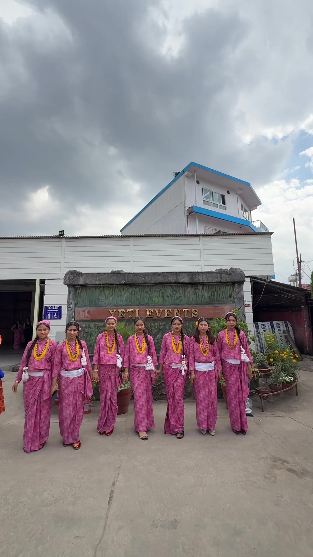 @Binda Dhungana💗🌷