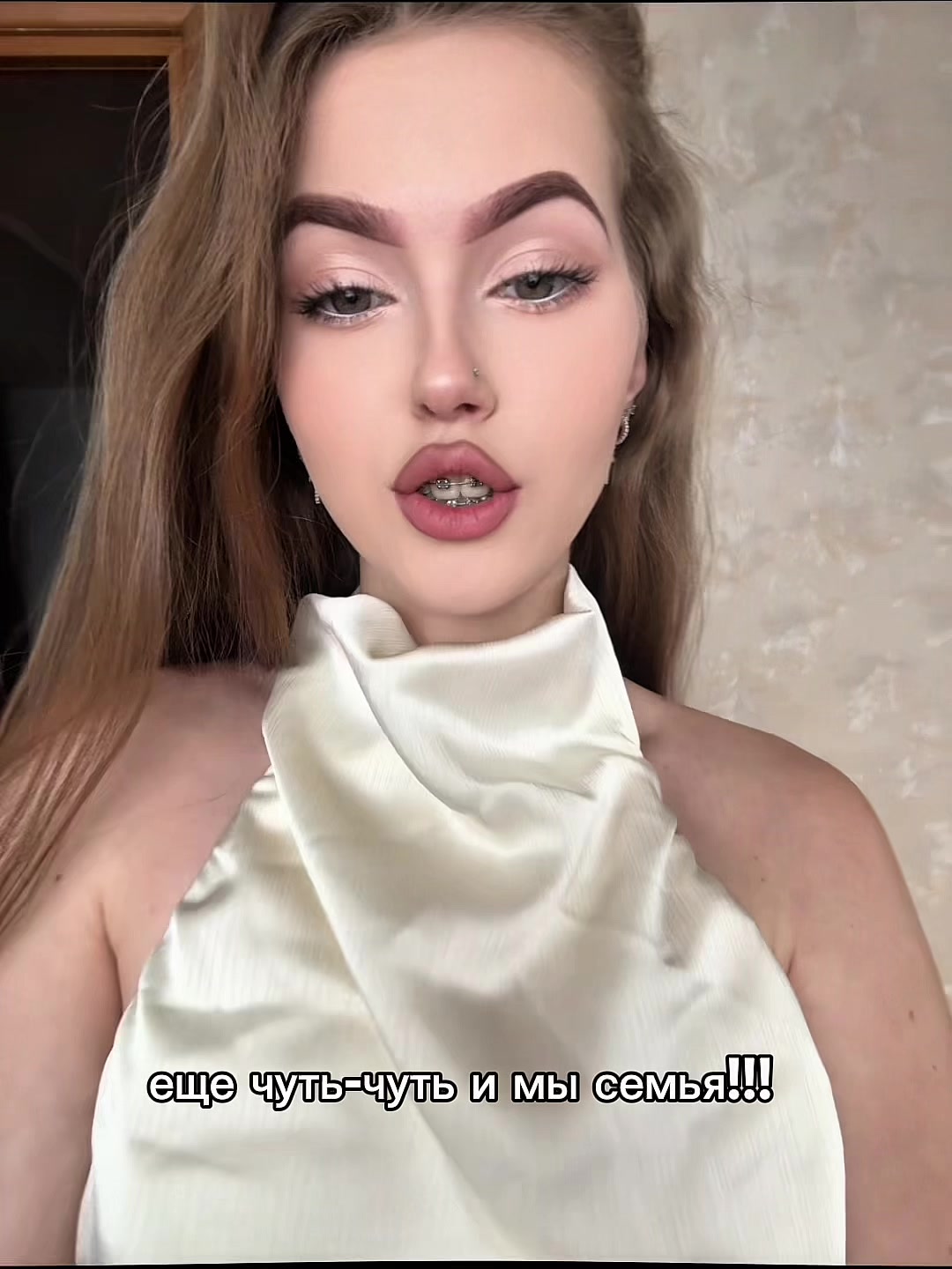 @она