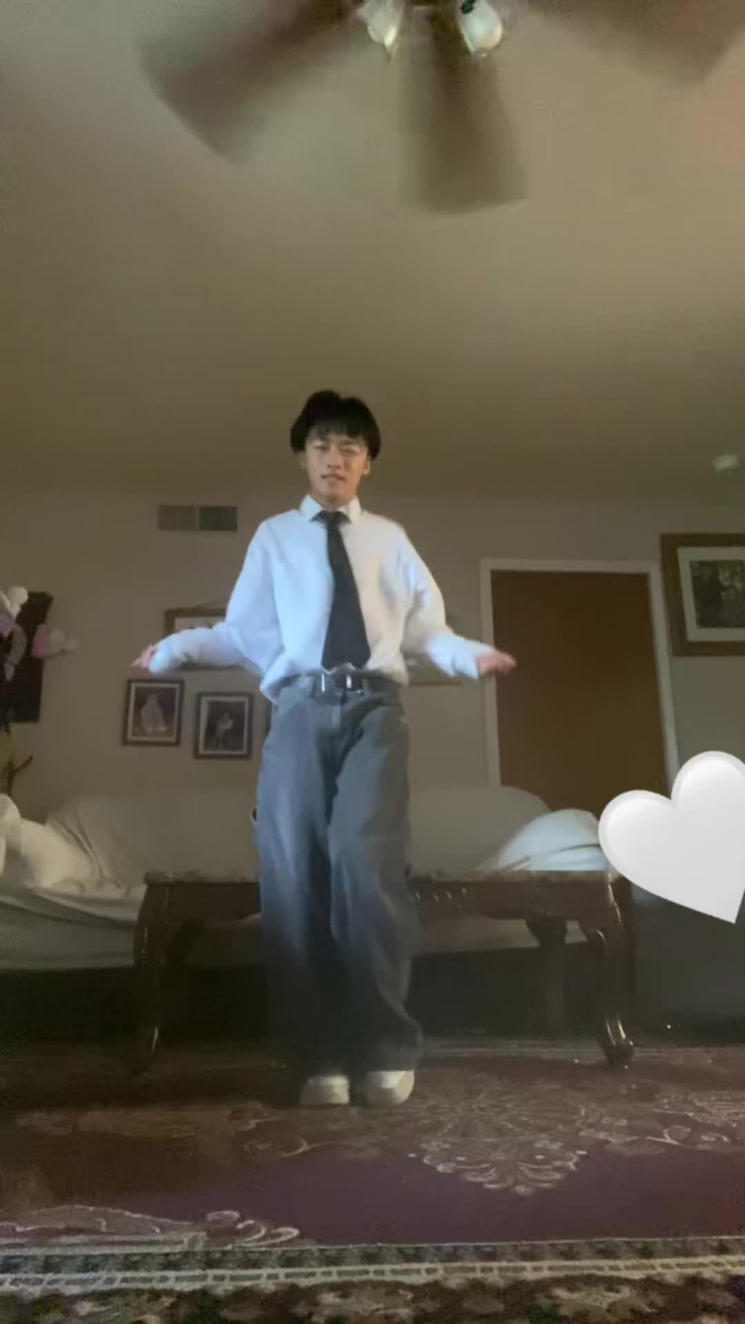 @ℰ .