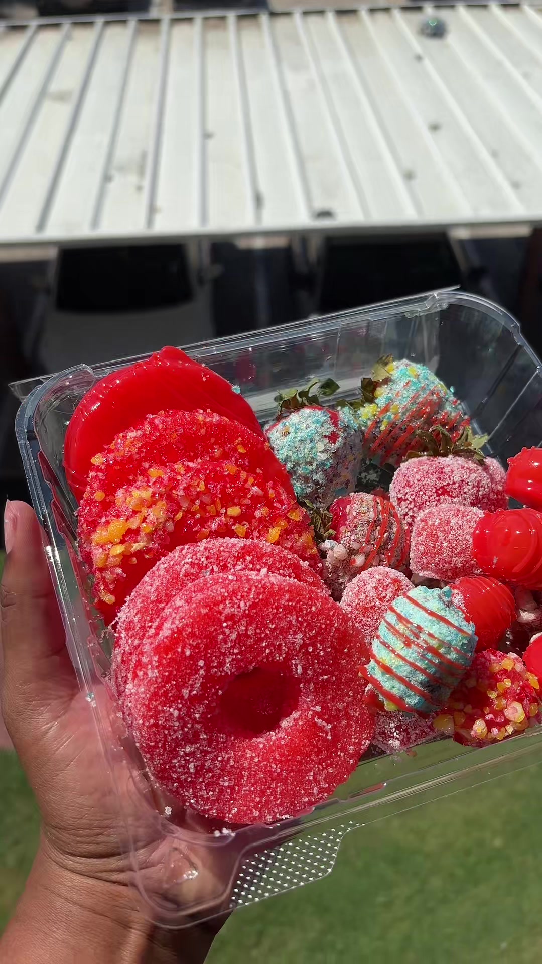 @Brecy thee candy plug
