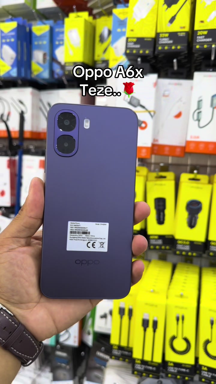 @Gence_Telefon_Univermaq