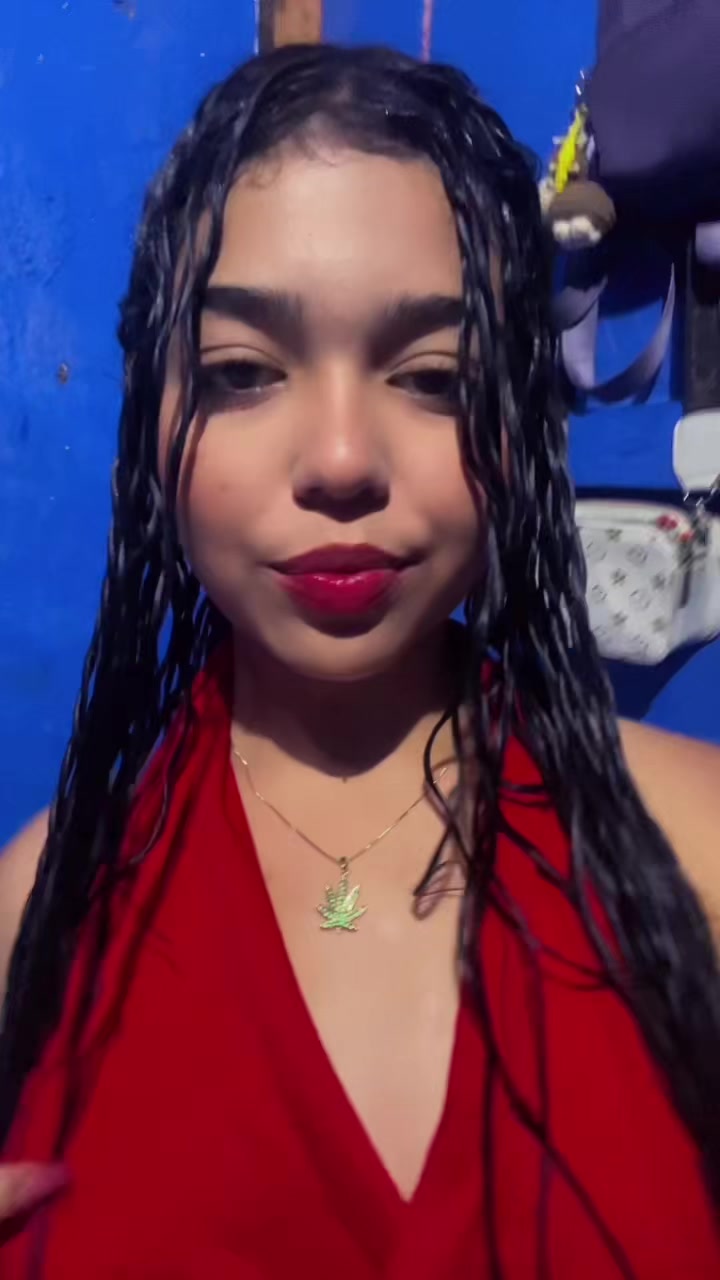 @-Fernanda-,0