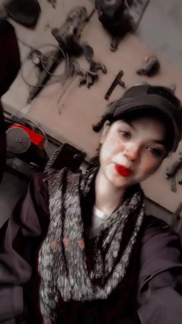 @Hina🎭🤨💯❤️🩹🥀🙌🏻😏