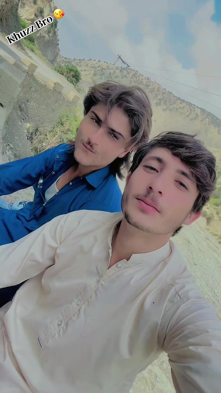 @🇦🇫 Comrade Zeeshan 🇦🇫