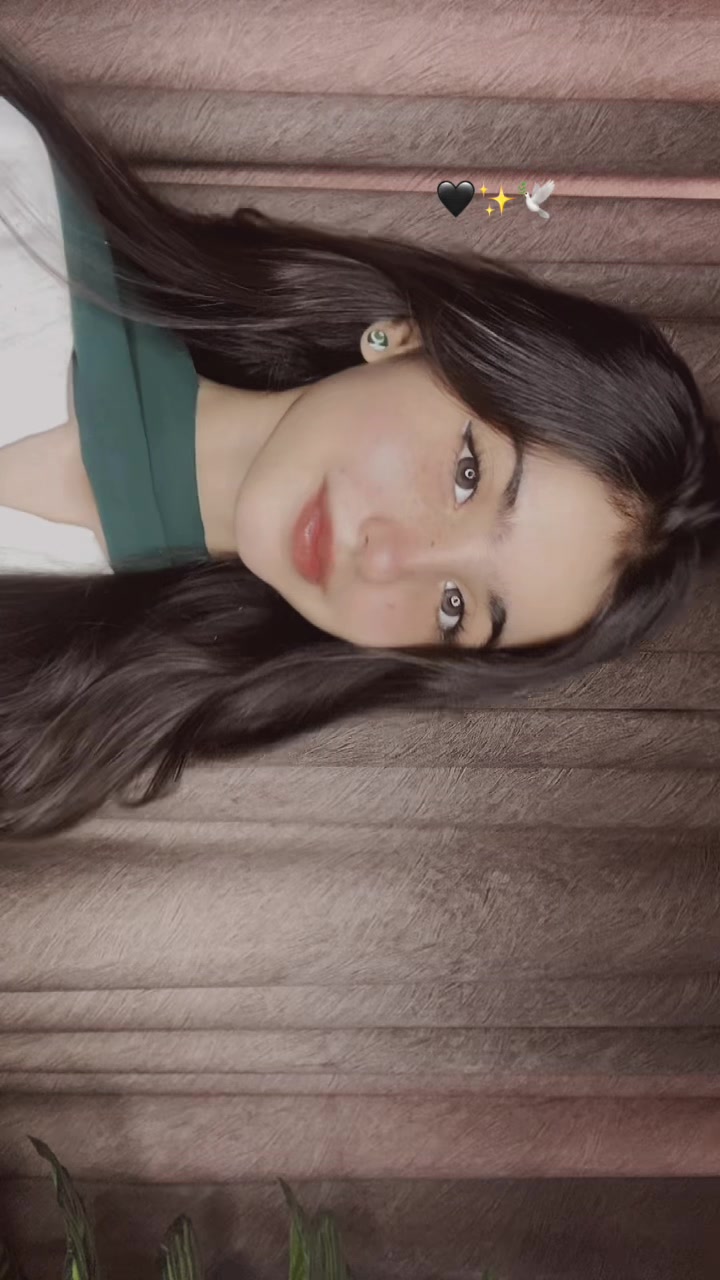 @Unzila Junejo