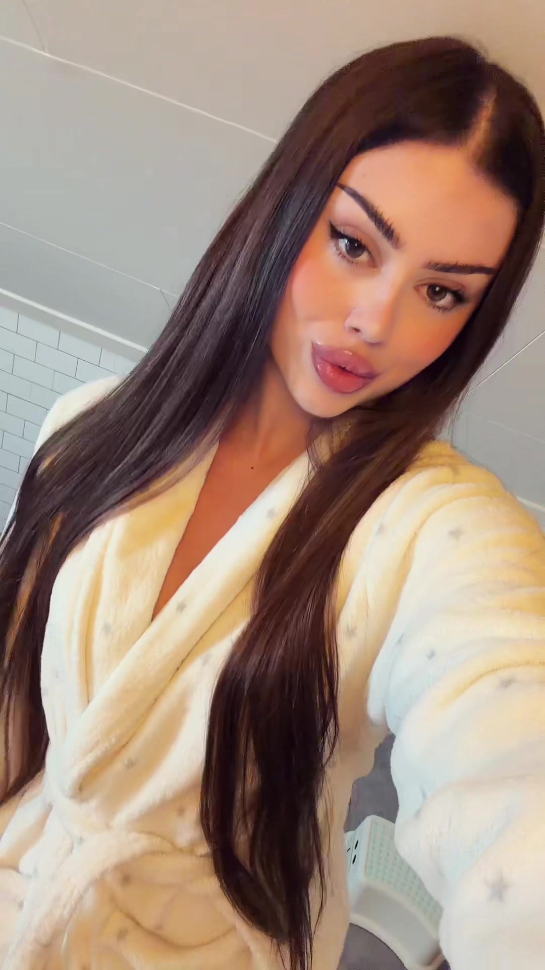 @Lina