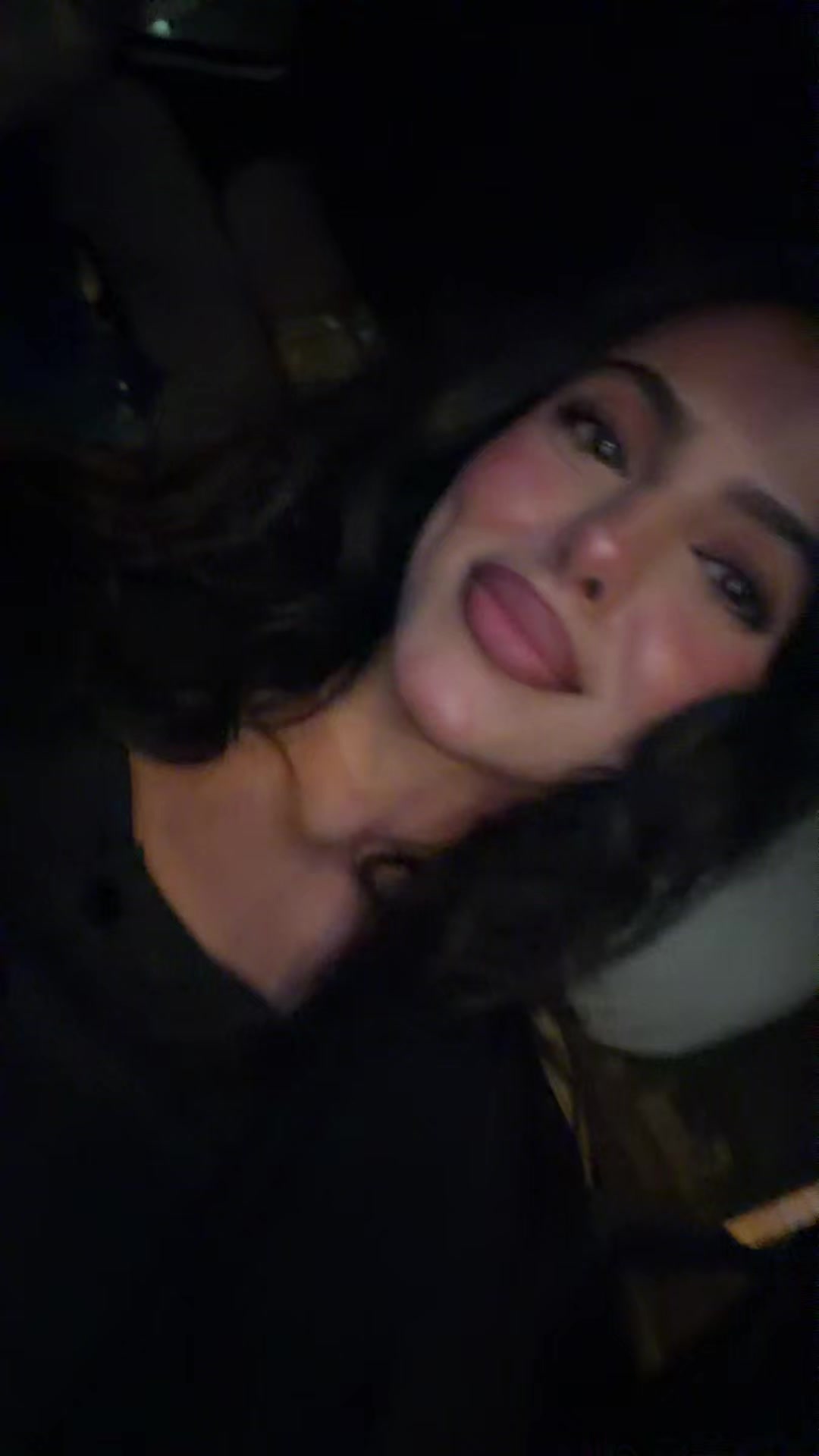 @Loloo