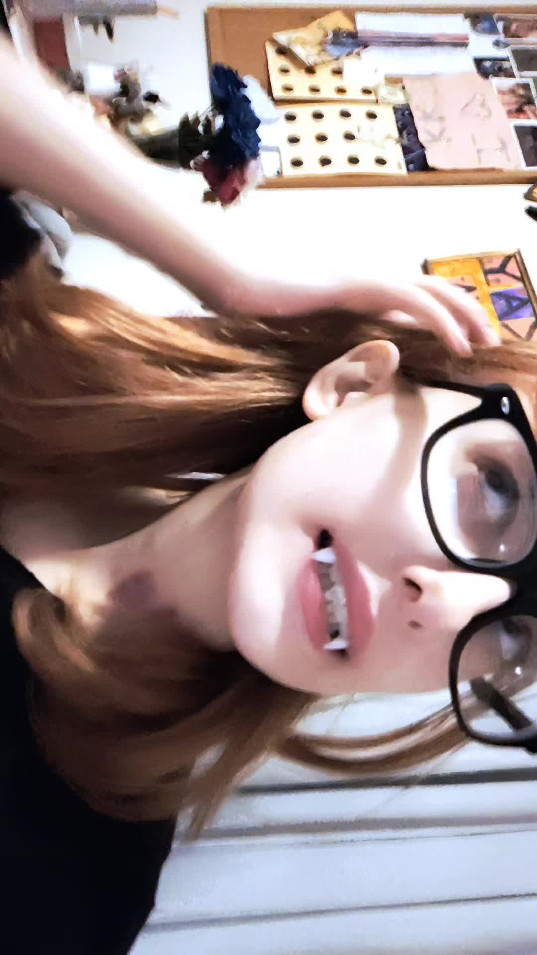 @**•̩̩͙✩•̩̩͙*˚ 和 ˚*•̩̩͙✩•̩̩͙*˚*