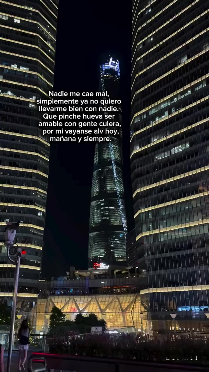 @Lariossv