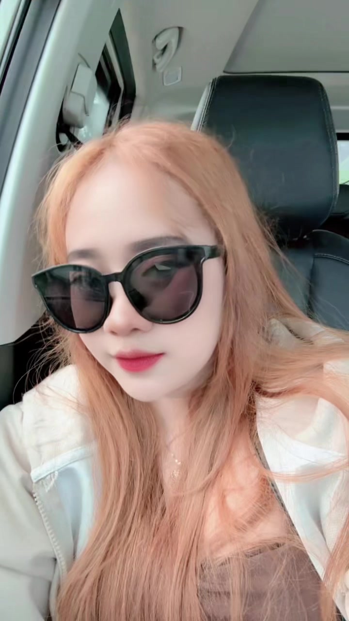 @BOSS MUDA CANTIK ♛