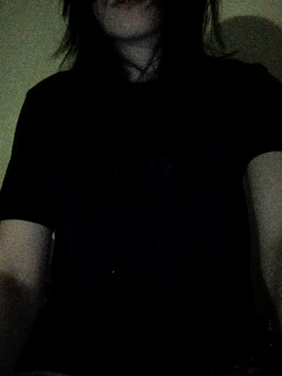 @⚰️