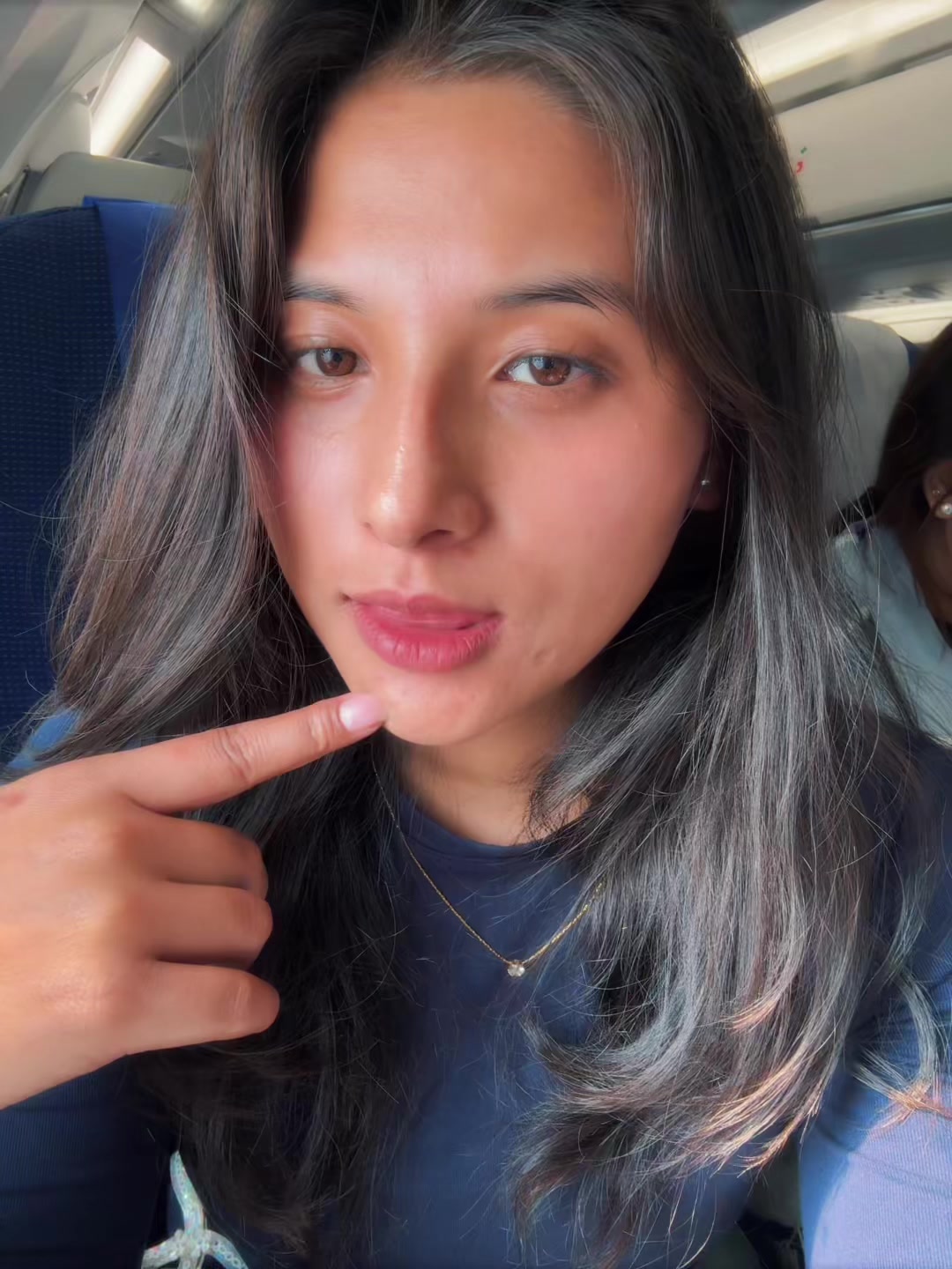 @E___sha💁🏼&zwj;♀️