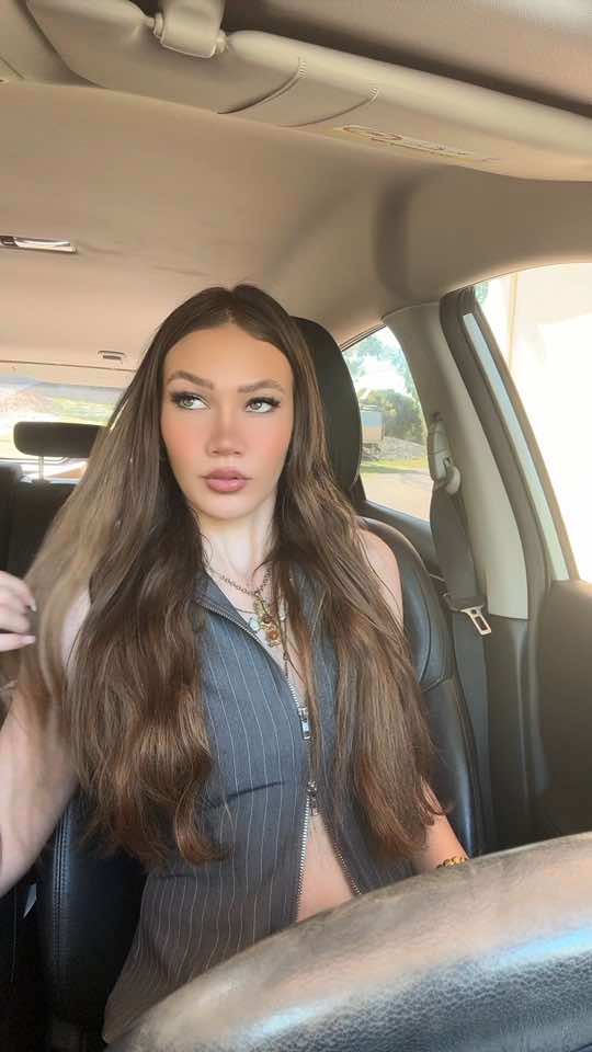 @Kiana 🌺 Sessiana