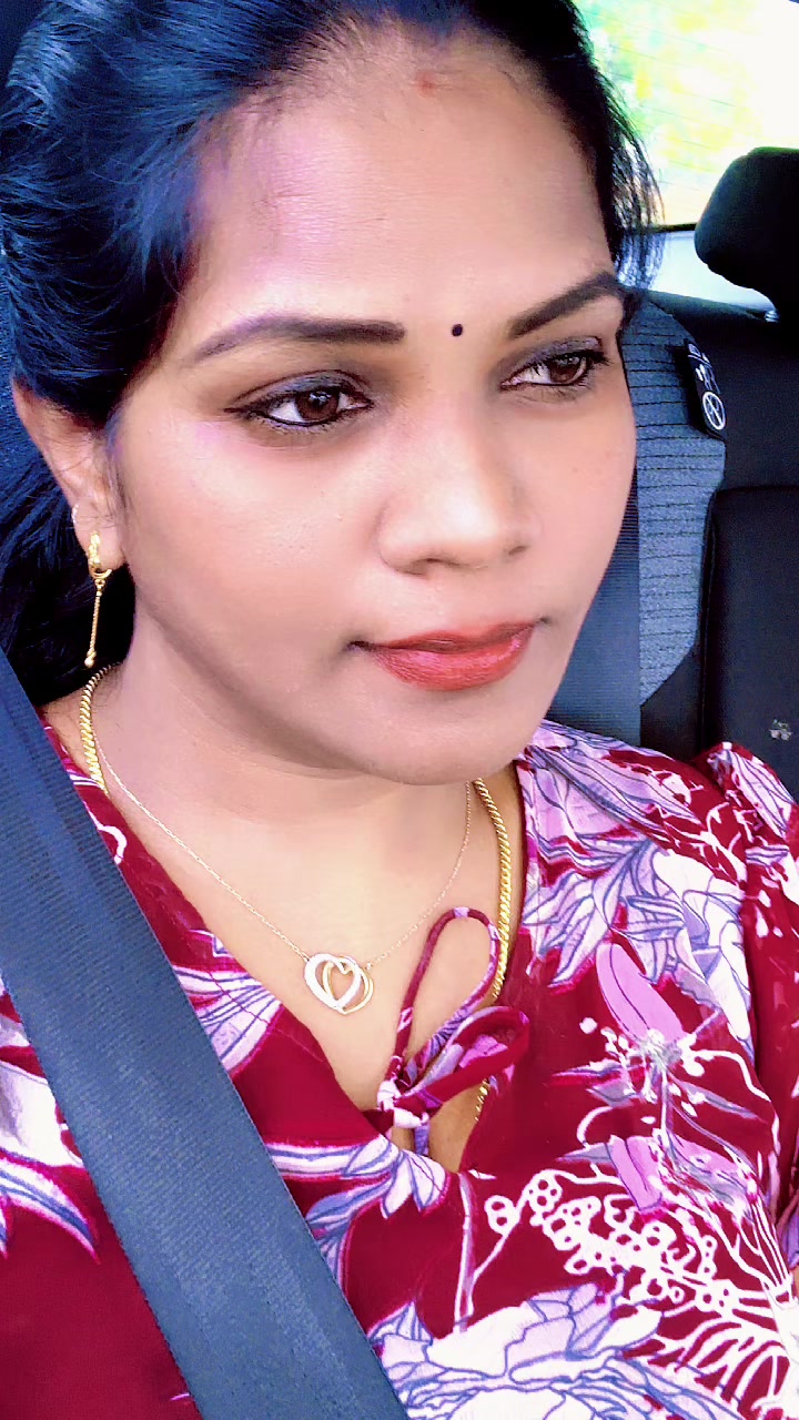 @❤️gAyAtHrI❤️