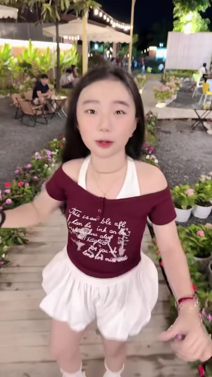 @Nguyễn Tr&acirc;m anh: k&ecirc;nh g&aacute;i xinh