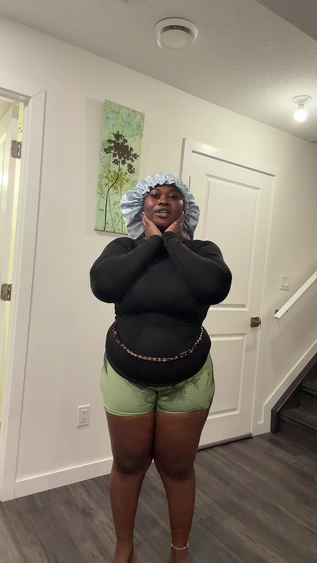 @Sashatobz