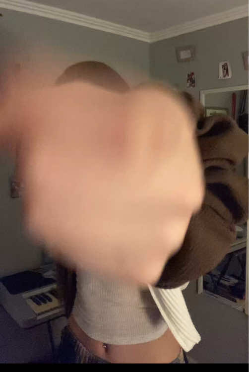 @vickyy
