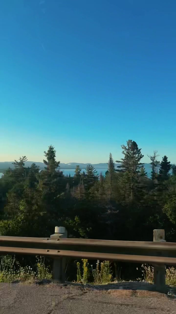 @ياسمين عتيق🍃🇨🇦