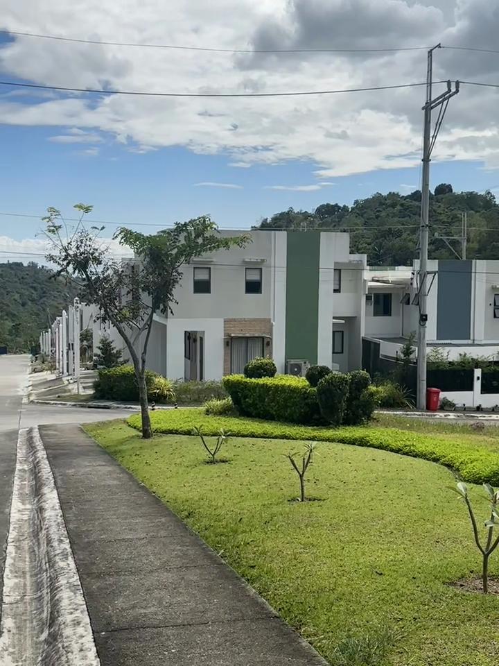 @Mara De Lara792