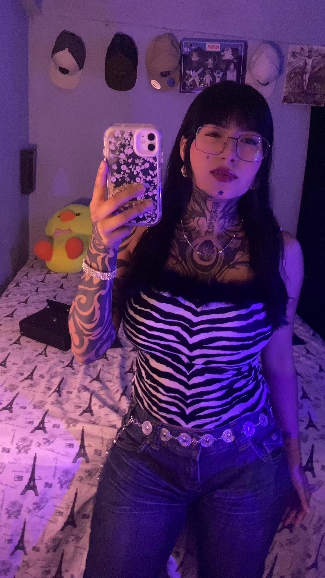 @🫦𝔎𝔦𝔪𝔟𝔢𝔯𝔩𝔶🍒