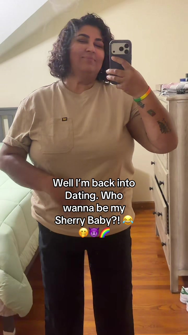 @Bri🇺🇸🏳️🌈