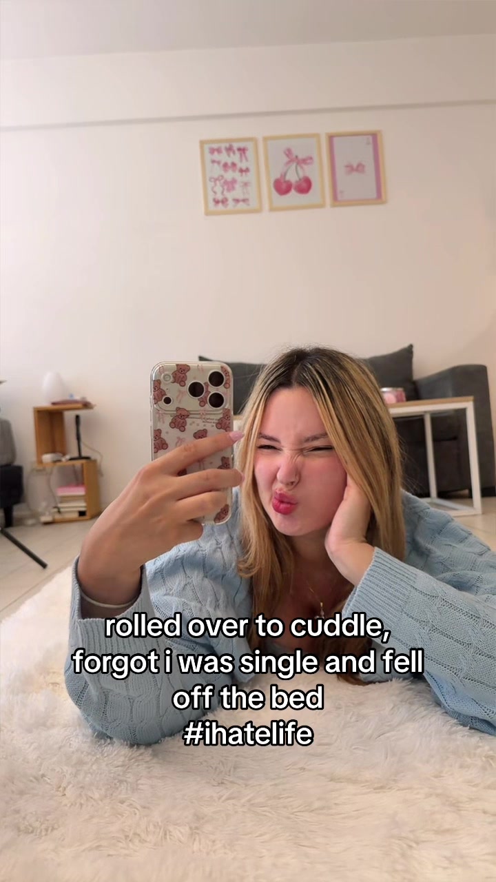 @Emma🦋