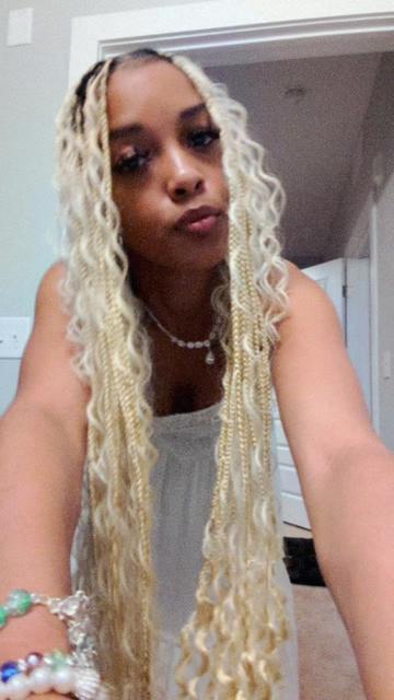 @theereallasiaa__