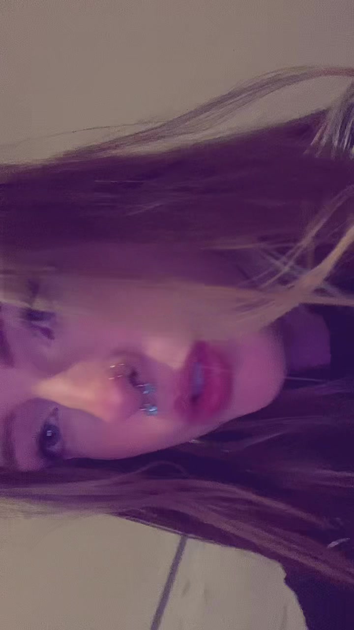 @🌸𝓡𝓪𝓿𝓮𝓷🌸