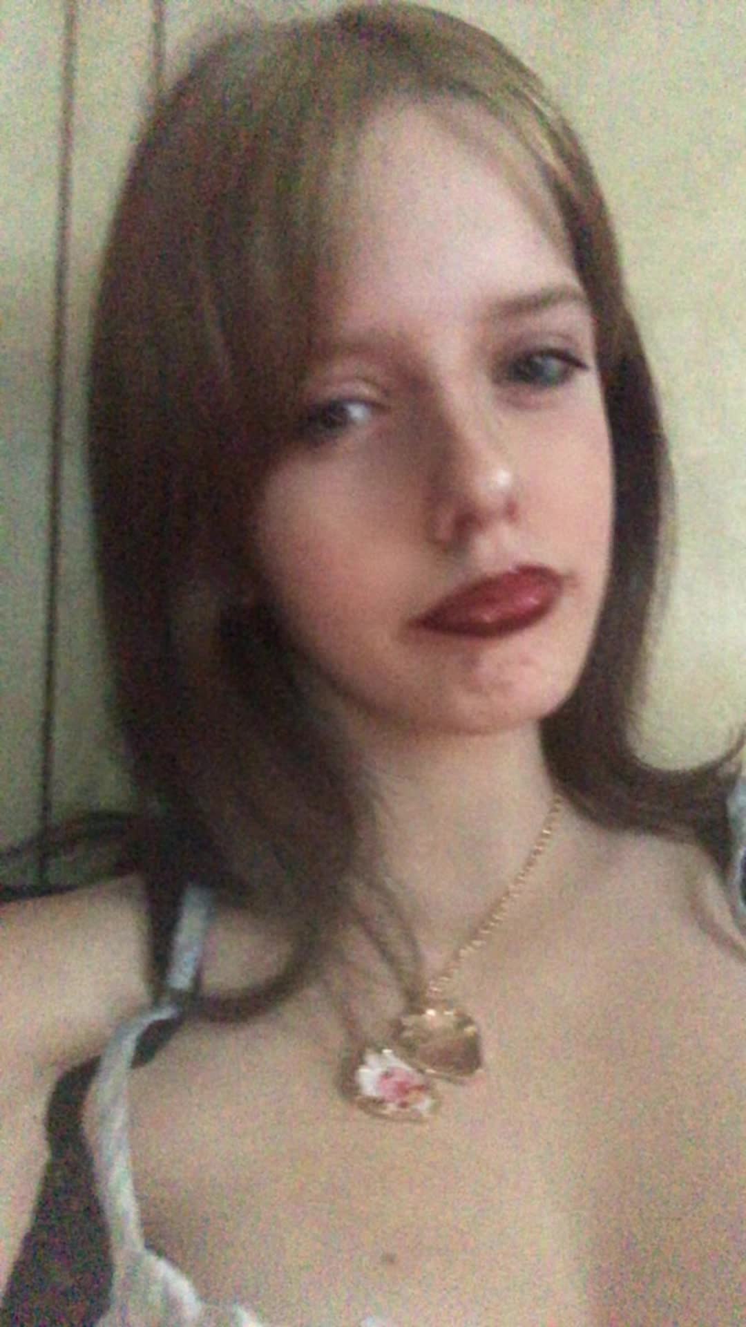 @Issabella💕