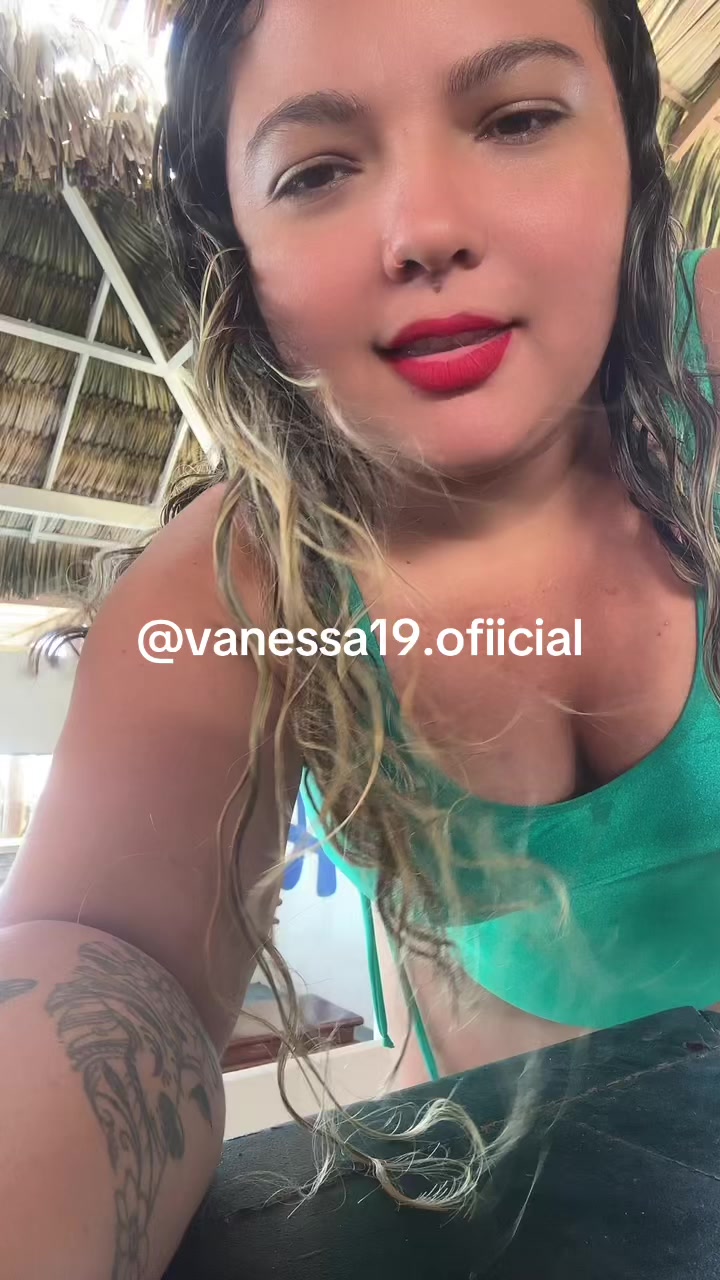 @NESSAZINHA19