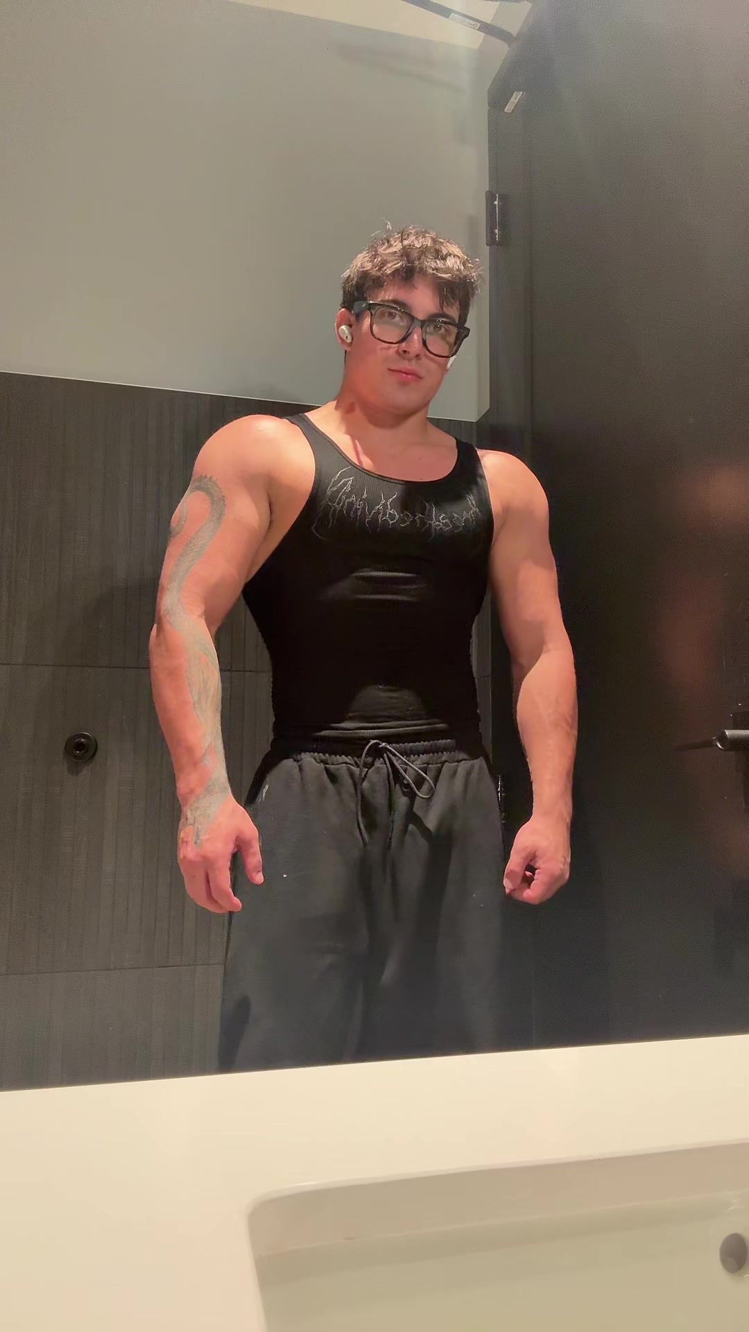 @xleogoldREAL