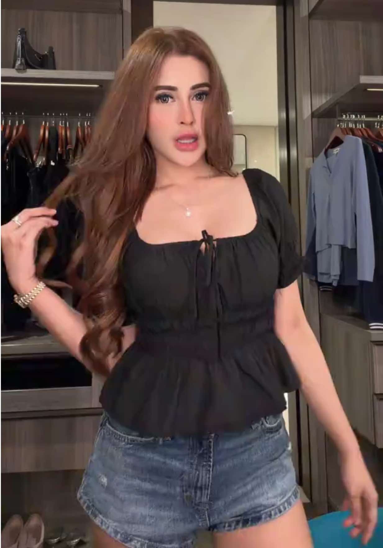 @lauraaas__