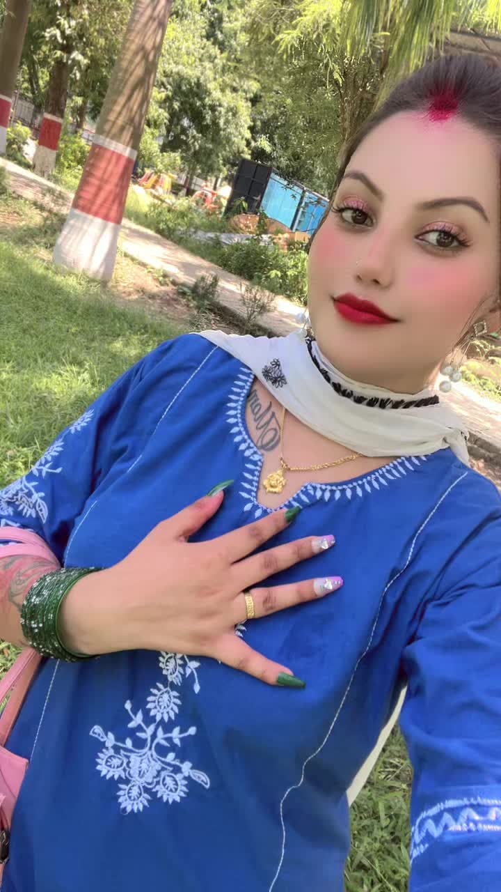 @उषा   ❣️⚔️  बि