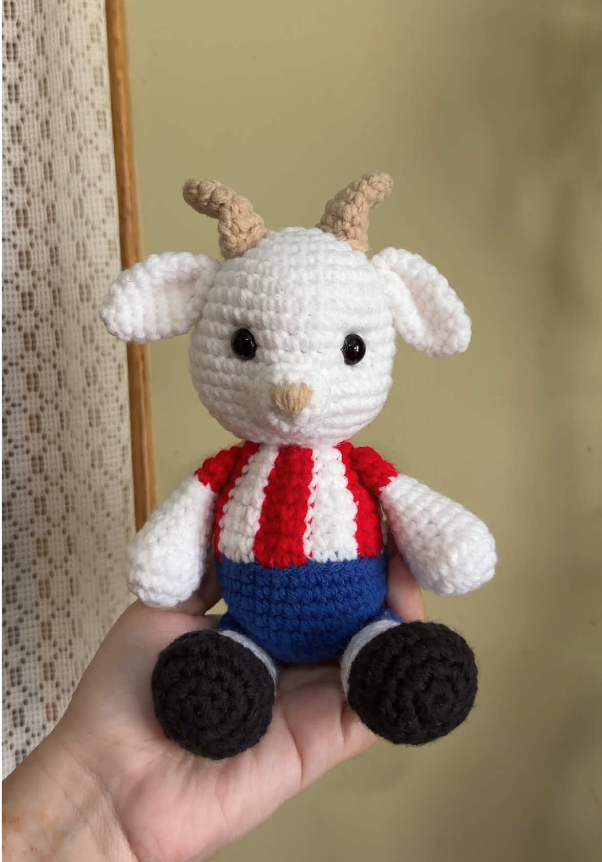 @crochetsbymarisol