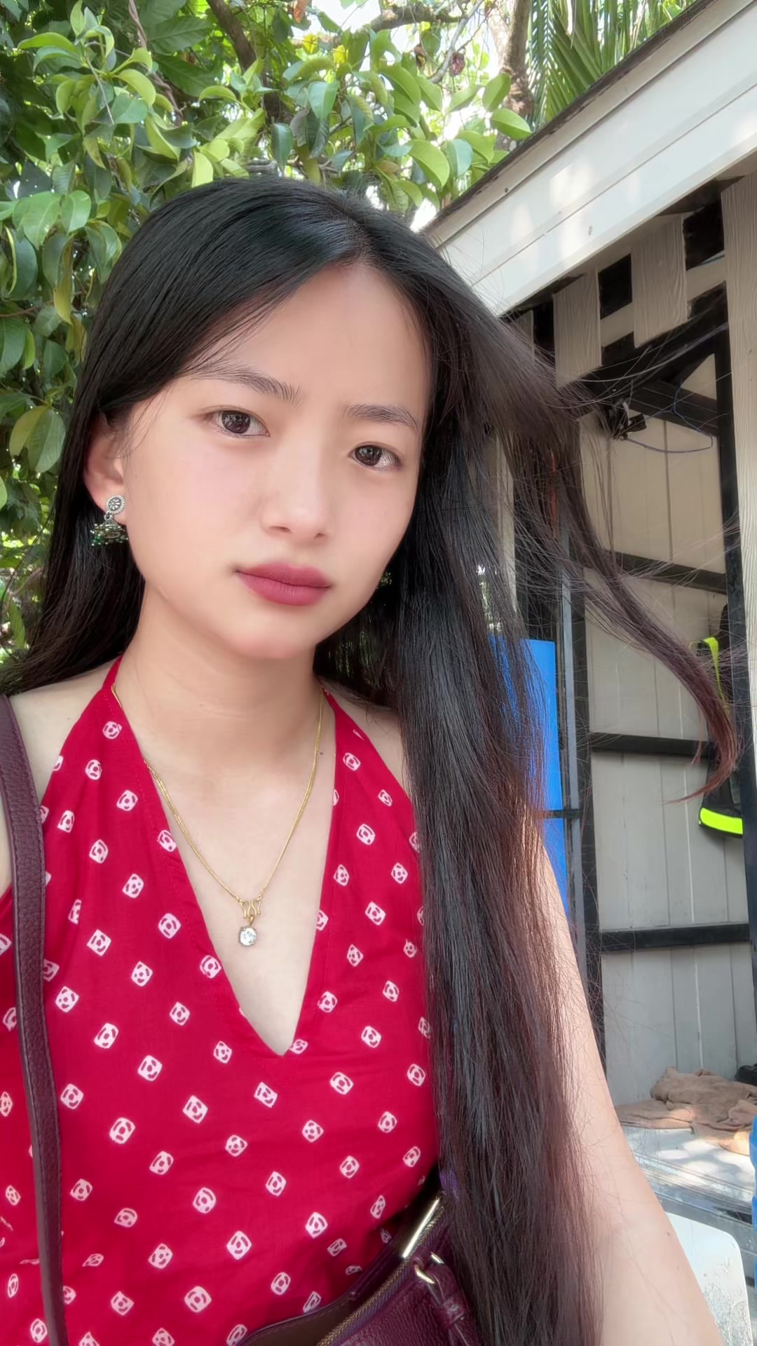 @Ali za