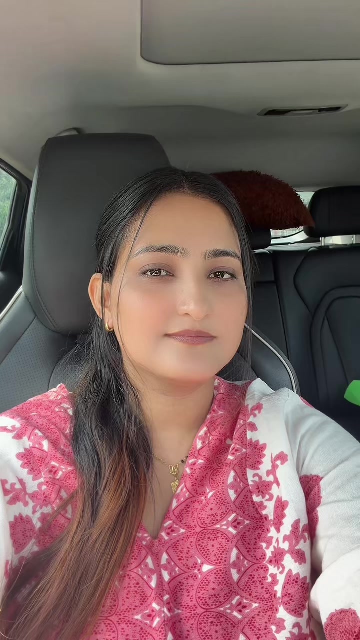 @Rojeena karkee