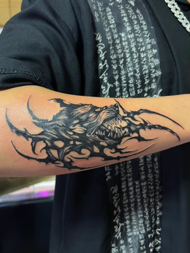 @Illuminati Tattoo Bo