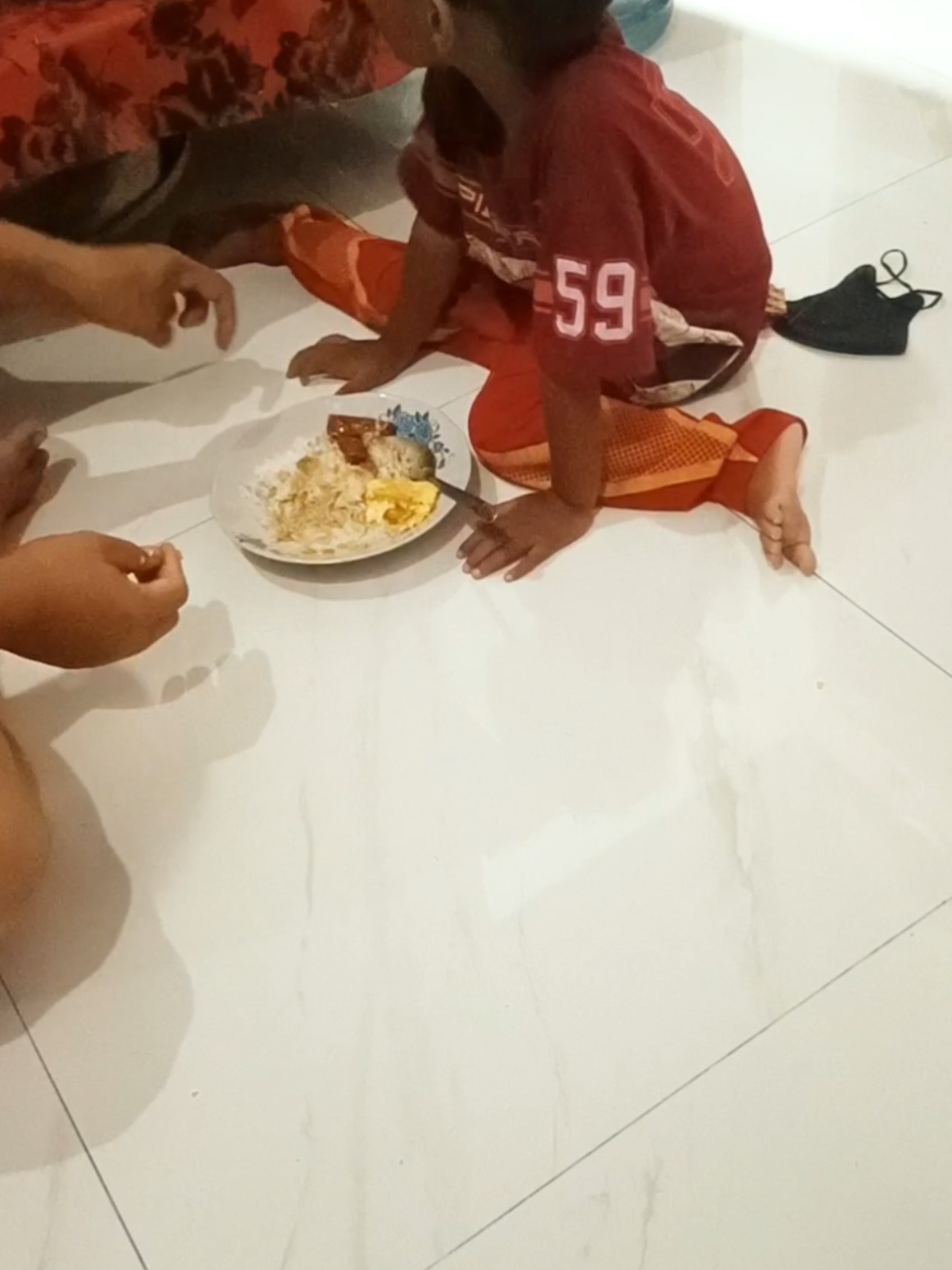 @nanaz