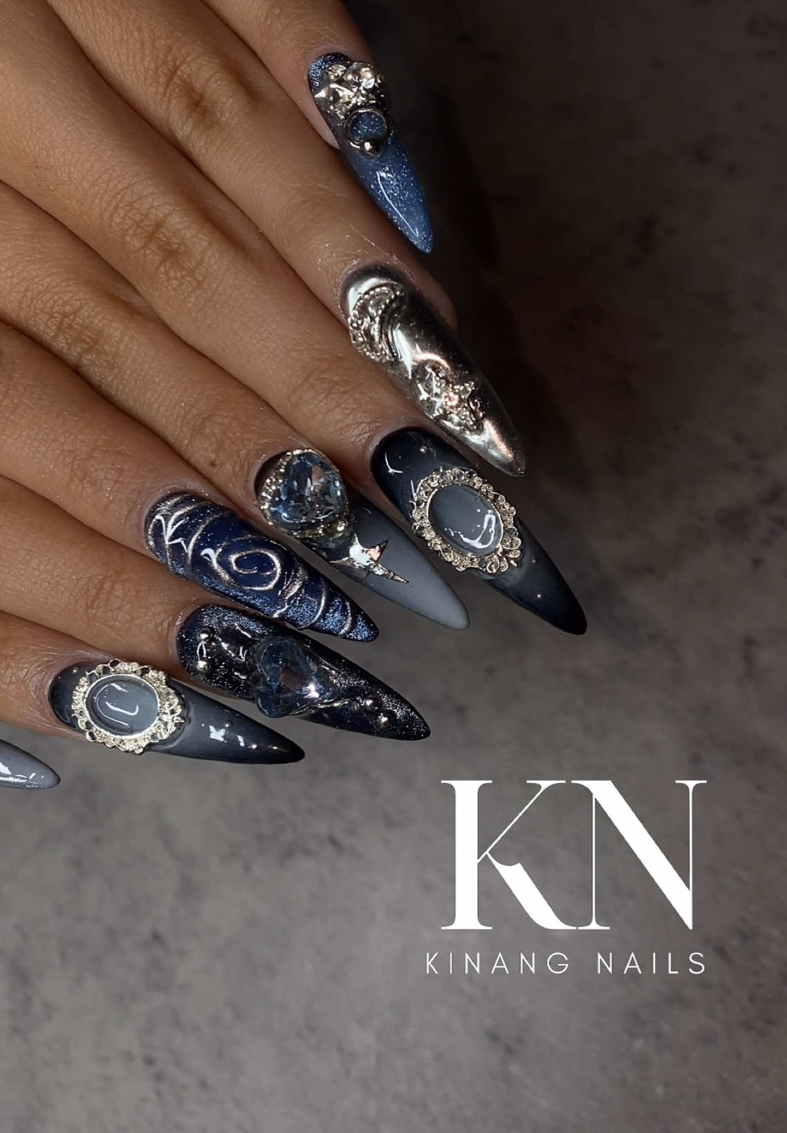 @Nail-artist John friday icaca