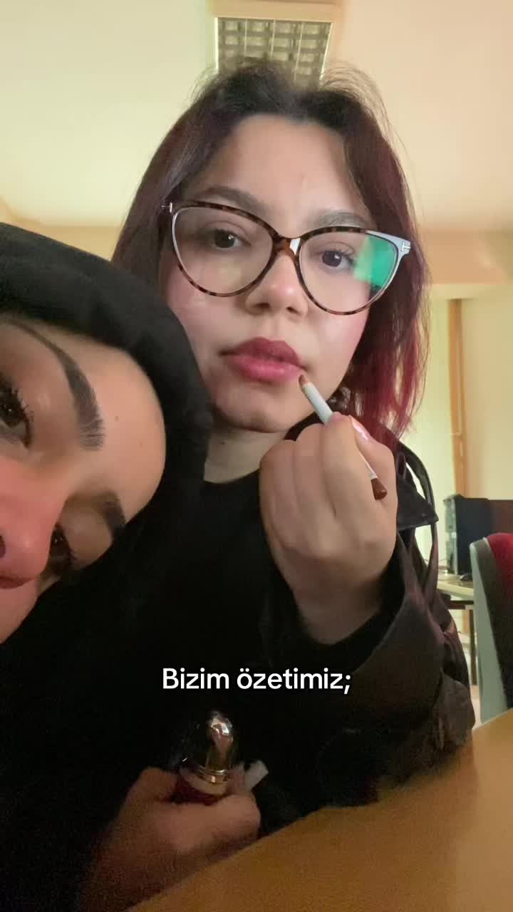 @Adoş🪩🍒