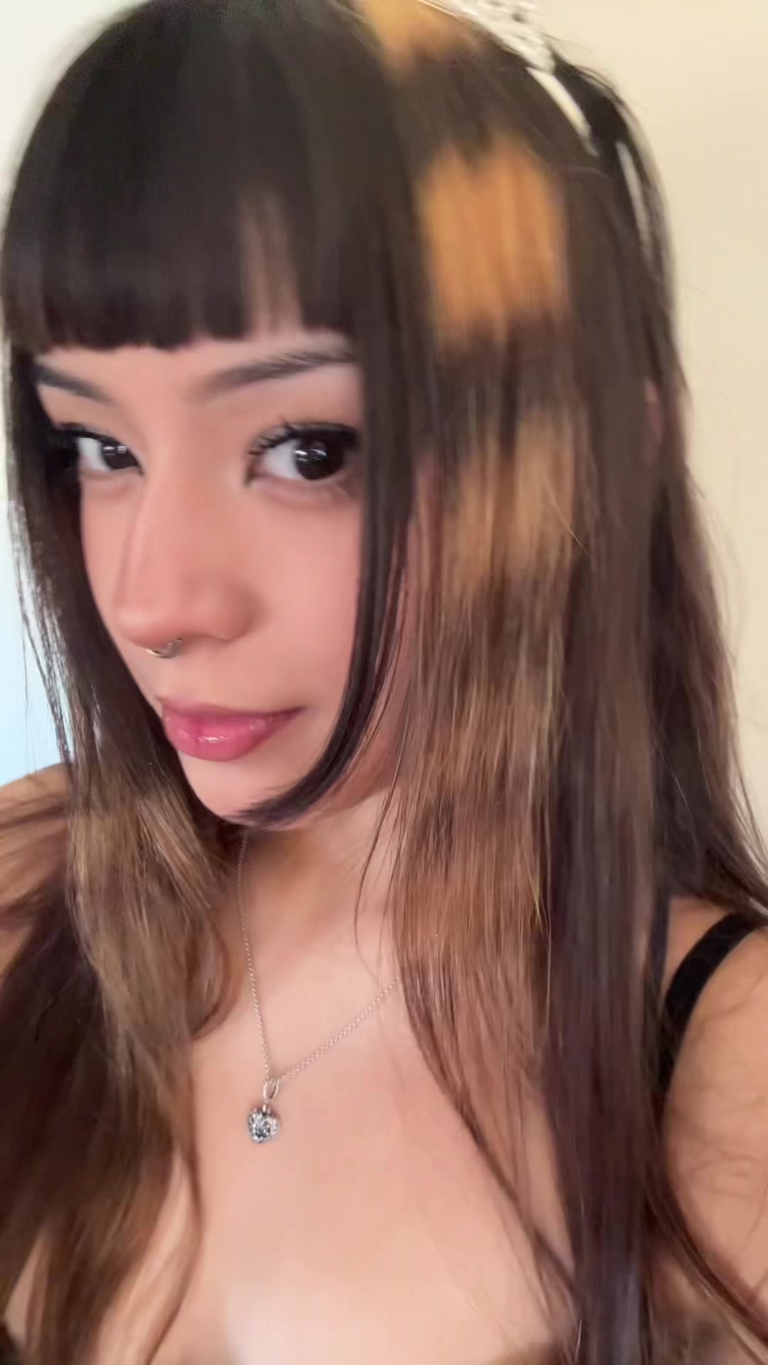 @nikyutie